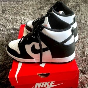 Women Nike Dunk High